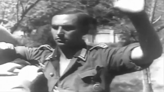 Полицаи били друг друга до смерти , а победителей мы расстреляли !