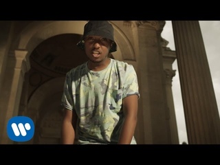 Soprano - Ils nous connaissent pas [Clip Officiel]