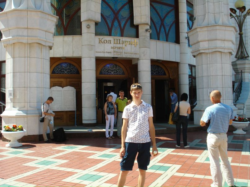 Владимир Ларин | 