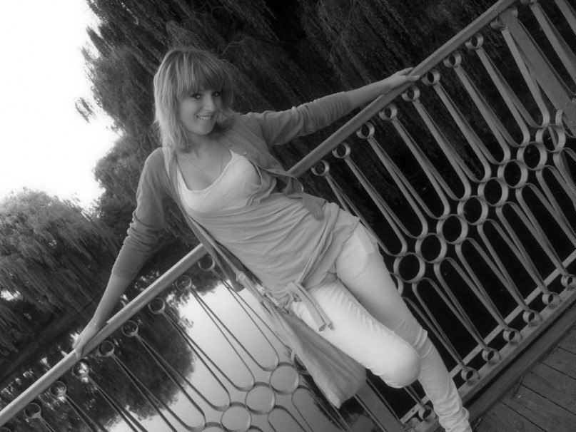 Маша Жуковська | Ровно