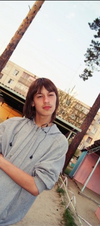 Евгений Нелюбин