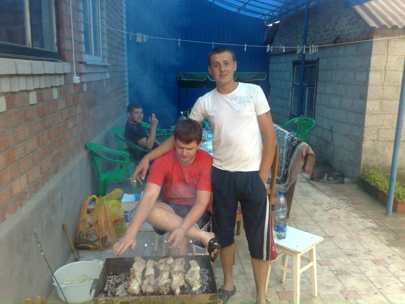 №2, Вова Сотник, Чернигов №2, Вова Сотник, Чернигов