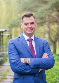 Александр Нелюбин