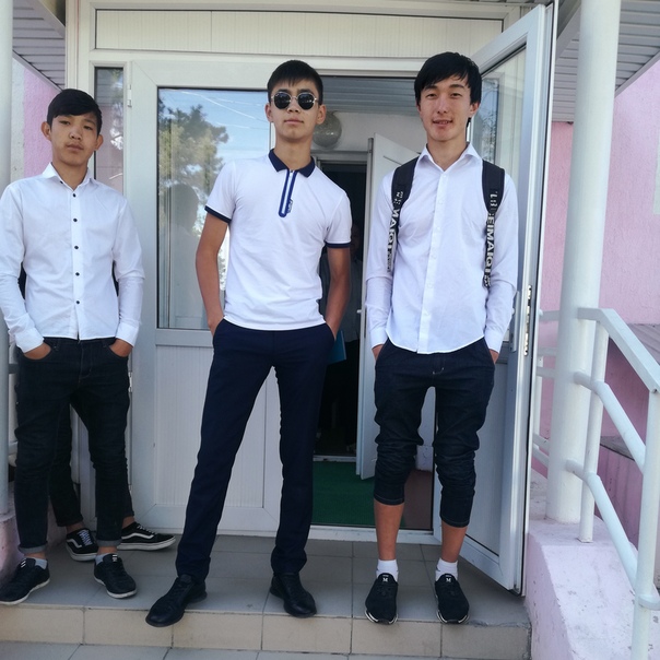 Асыл Қаратаев, Казахстан, Тараз