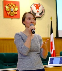 Лена Колчина