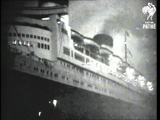 Royal Mail Ship Queen Elizabeth AKA 'queen Elizabeth' Docking At Night (1948)