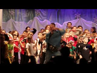 24.Flashmob