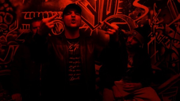 DAVODKA Poignée de Punchlines, Red