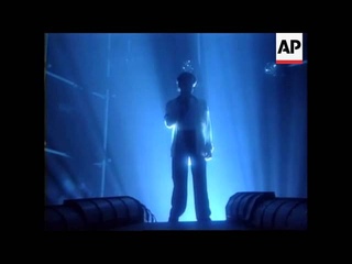 USA: MICHAEL JACKSON HONOURED BY BLACK ENTERTAINMENT TV