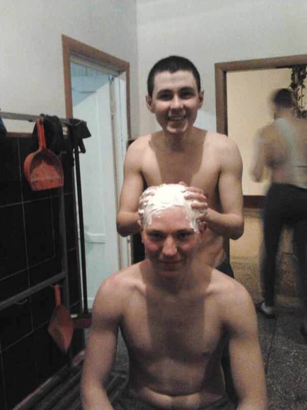 Илья Агапов |