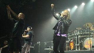 PANTERA Sings “Walk“ with Kirk Hammett & Robert Trujillo from Metallica at First Ave in MN 8/15/24