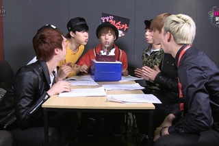 [BTS 꿀 FM ] 2nd BTS birthday ’BTS FESTA 2015’
